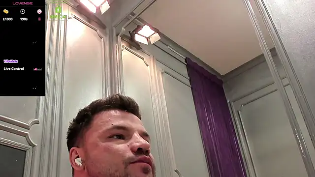 OliverSport online show from May 2026 03:52:02 PM