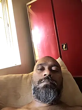 Snapshot of thelastsaintt chatting on October 2025 07:07:02 AM thelastsaintt online show from October 2025 07:07:02 AM