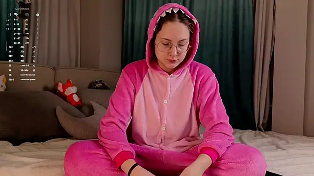 DarylAshworth online show from December 2025 01:02:01 AM