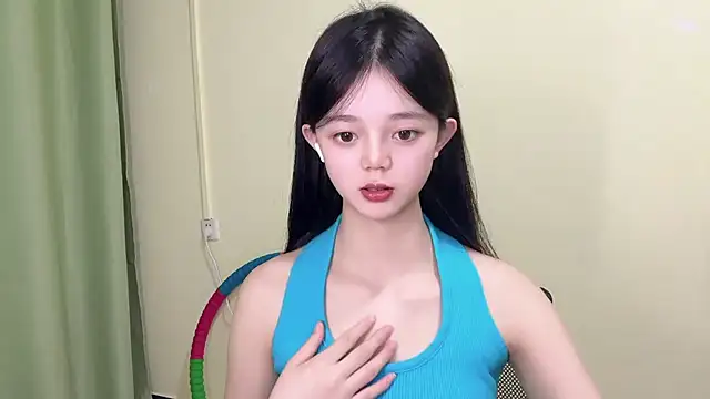 Snapshot of Nicole-13 chatting on November 2025 10:47:01 AM Nicole-13 online show from November 2025 10:47:01 AM