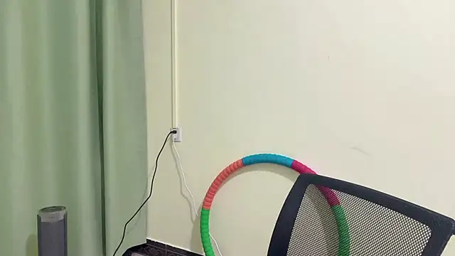 Snapshot of Nicole-13 chatting on December 2025 11:15:01 AM Nicole-13 online show from December 2025 11:15:01 AM