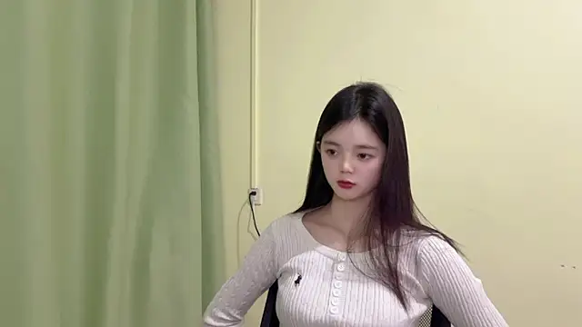 Snapshot of Nicole-13 chatting on February 2026 12:48:02 PM Nicole-13 online show from February 2026 12:48:02 PM