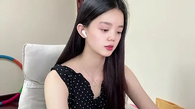 Nicole-13 online show from May 2026 12:16:02 AM
