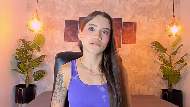 Snapshot of aitana_baker_ chatting on December 2025 07:18:01 PM aitana baker online show from December 2025 07:18:01 PM