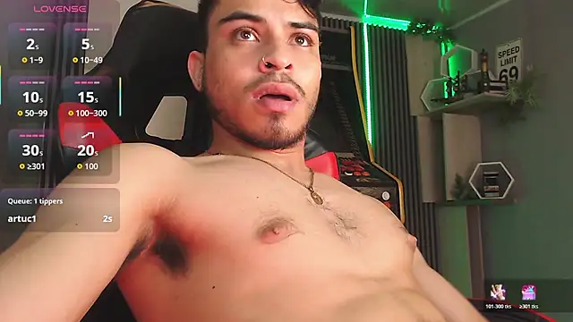 Bastian MCcormick online show from November 2025 03:14:02 PM