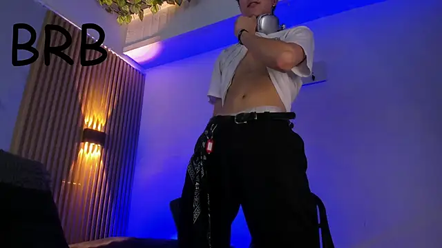 IM DAREN online show from May 2026 03:33:02 AM