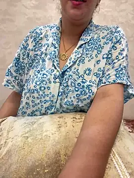 Snapshot of Bold-arabic-vibes chatting on November 2025 09:26:02 AM Bold-arabic-vibes online show from November 2025 09:26:02 AM