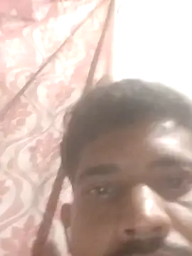 Snapshot of Chloe_1122 chatting on March 2025 06:01:02 PM Chloe 1122 online show from March 2025 06:01:02 PM