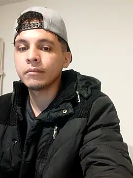 Snapshot of Andres_69_Fantasy chatting on November 2025 05:29:01 AM Andres 69 Fantasy online show from November 2025 05:29:01 AM