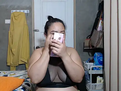 jengrey online show from November 2025 12:06:01 PM