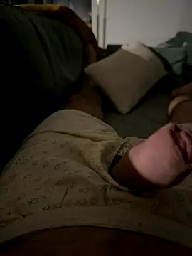 Snapshot of Bigtitsloveshow chatting on October 2025 04:01:02 AM Bigtitsloveshow online show from October 2025 04:01:02 AM