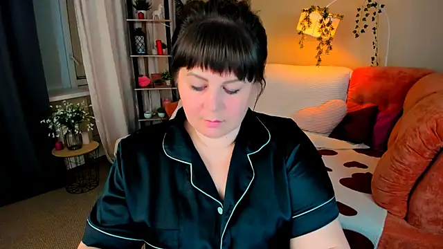 Snapshot of CrystaalStaar chatting on June 2026 07:30:02 PM CrystaalStaar online show from June 2026 07:30:02 PM