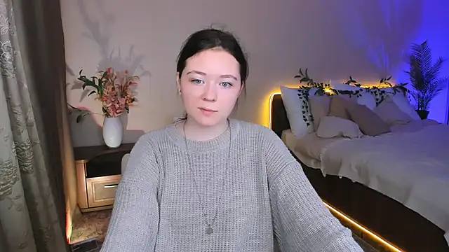 Snapshot of AlluringLookk chatting on September 2025 04:13:02 AM AlluringLookk online show from September 2025 04:13:02 AM