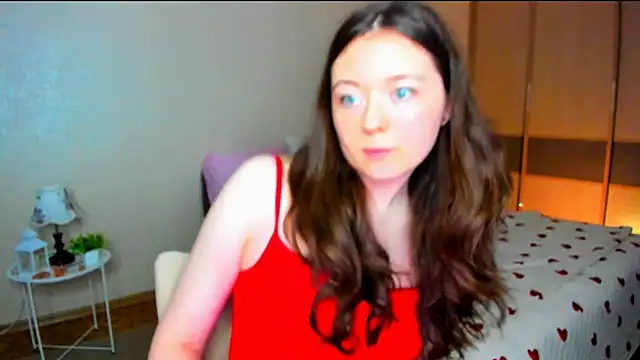 AlluringLookk online show from July 2026 12:43:01 PM