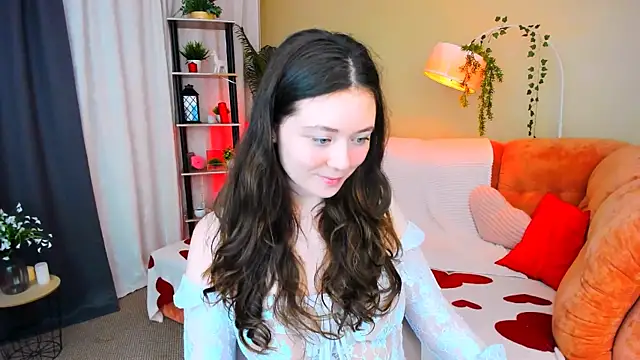 AlluringLookk online show from July 2026 04:26:02 PM