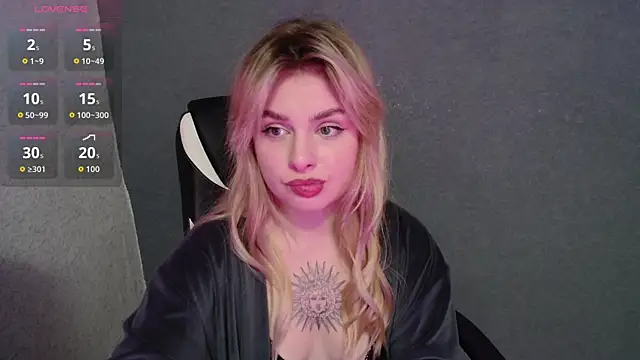 AngelicaHollywood online show from October 2025 08:18:01 PM