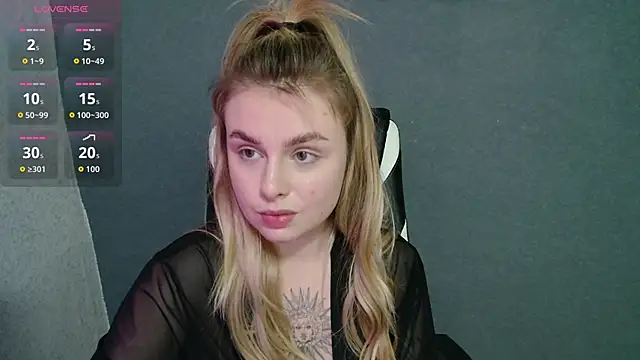 AngelicaHollywood online show from October 2025 09:13:01 PM