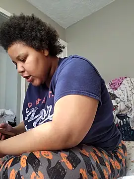 Snapshot of chocolate_bella chatting on March 2026 06:02:01 PM chocolate bella online show from March 2026 06:02:01 PM