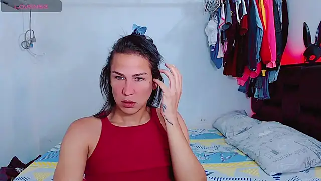 Snapshot of Azley_sweet chatting on May 2026 02:12:01 PM Azley sweet online show from May 2026 02:12:01 PM