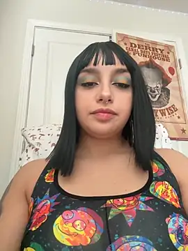 CharmingMaddie online show from September 2025 04:31:02 PM