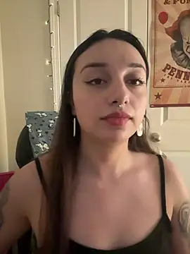 CharmingMaddie online show from February 2026 02:16:01 AM