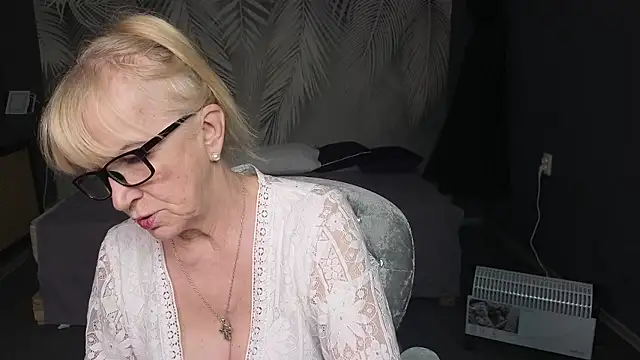 Snapshot of Sabina_Ros chatting on January 2026 07:34:01 AM Sabina Ros online show from January 2026 07:34:01 AM