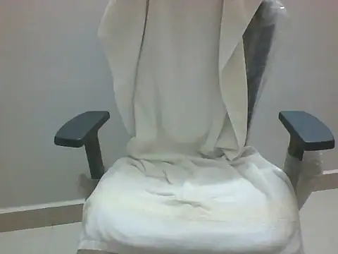 Snapshot of hunter120495 chatting on January 2026 05:28:02 PM hunter120495 online show from January 2026 05:28:02 PM