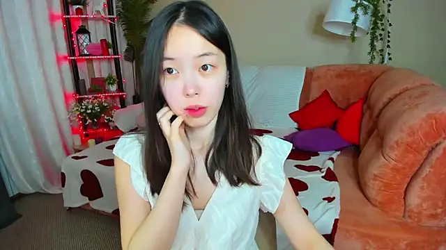 Snapshot of SoulHarmoonyy chatting on April 2026 03:28:01 AM SoulHarmoonyy online show from April 2026 03:28:01 AM