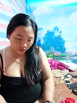 Snapshot of Love-Ly99 chatting on September 2025 09:42:02 AM Love-Ly99 online show from September 2025 09:42:02 AM