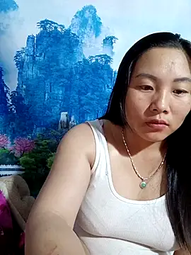 Snapshot of Love-Ly99 chatting on September 2025 11:06:02 PM Love-Ly99 online show from September 2025 11:06:02 PM