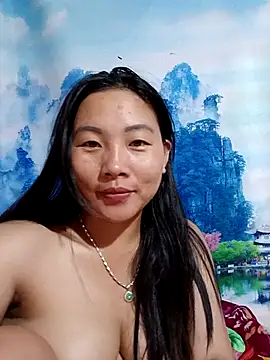 Snapshot of Love-Ly99 chatting on September 2025 11:40:01 PM Love-Ly99 online show from September 2025 11:40:01 PM