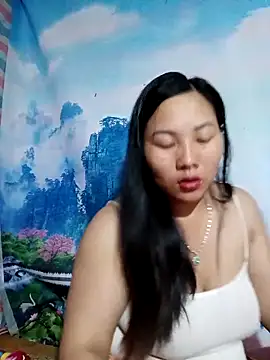 Snapshot of Love-Ly99 chatting on October 2025 11:05:02 PM Love-Ly99 online show from October 2025 11:05:02 PM