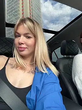 Snapshot of miss_veroNika chatting on September 2025 02:37:02 AM miss veroNika online show from September 2025 02:37:02 AM