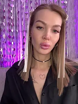 Snapshot of miss_veroNika chatting on February 2026 04:40:02 AM miss veroNika online show from February 2026 04:40:02 AM