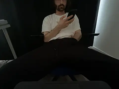 Frankieyyy1 online show from July 2026 06:28:01 PM