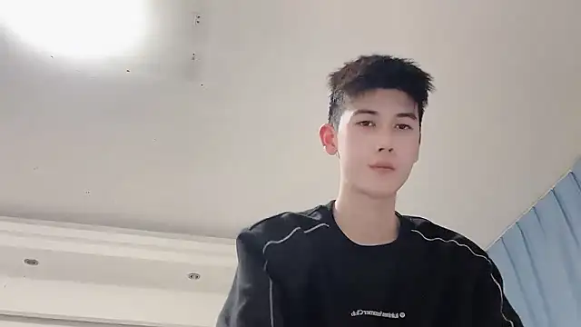 xiaojie2563 online show from January 2026 12:20:01 PM