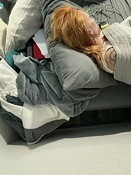 Snapshot of zoeyportland chatting on March 2026 10:42:02 AM zoeyportland online show from March 2026 10:42:02 AM