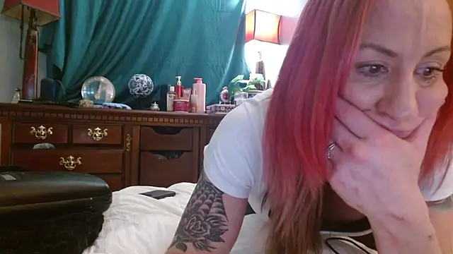 Snapshot of zoeyportland chatting on March 2026 10:33:01 PM zoeyportland online show from March 2026 10:33:01 PM