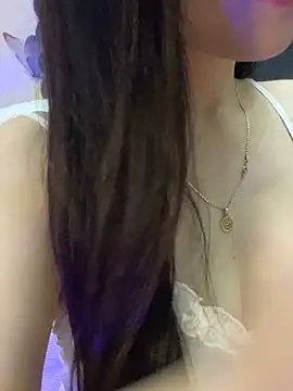 Snapshot of Mon_monbaby chatting on March 2026 05:46:01 PM Mon monbaby online show from March 2026 05:46:01 PM