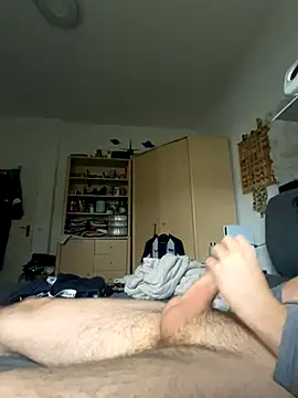 Snapshot of xmilolivex chatting on December 2025 01:18:02 PM xmilolivex online show from December 2025 01:18:02 PM