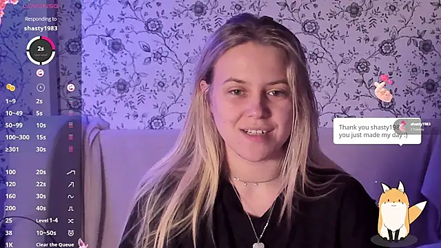 Snapshot of AngelAnty chatting on December 2025 02:10:02 PM AngelAnty online show from December 2025 02:10:02 PM