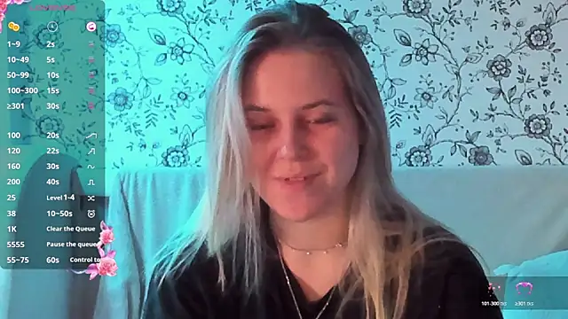 Snapshot of AngelAnty chatting on January 2026 02:10:01 PM AngelAnty online show from January 2026 02:10:01 PM