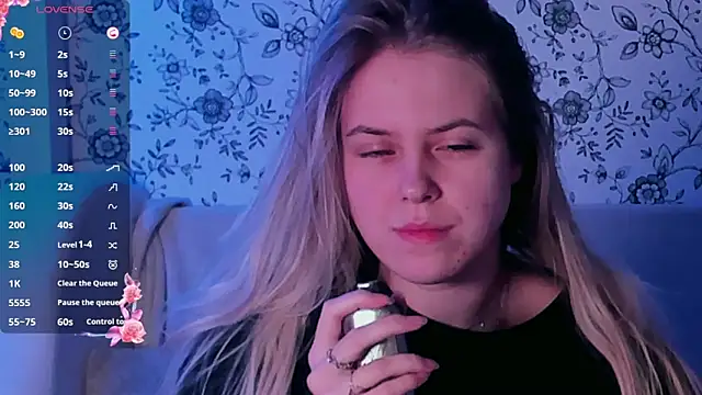 Snapshot of AngelAnty chatting on February 2026 02:48:02 PM AngelAnty online show from February 2026 02:48:02 PM