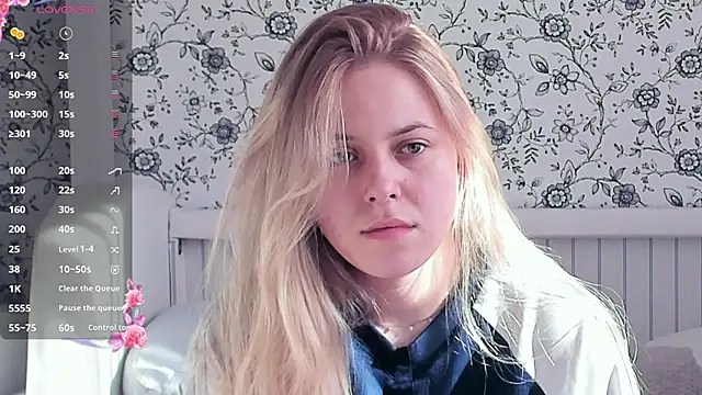 Snapshot of AngelAnty chatting on April 2026 01:36:02 PM AngelAnty online show from April 2026 01:36:02 PM