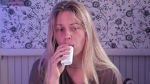 AngelAnty online show from July 2026 01:29:02 PM