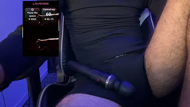 Snapshot of Savage_Mint chatting on December 2025 07:19:02 PM Savage Mint online show from December 2025 07:19:02 PM