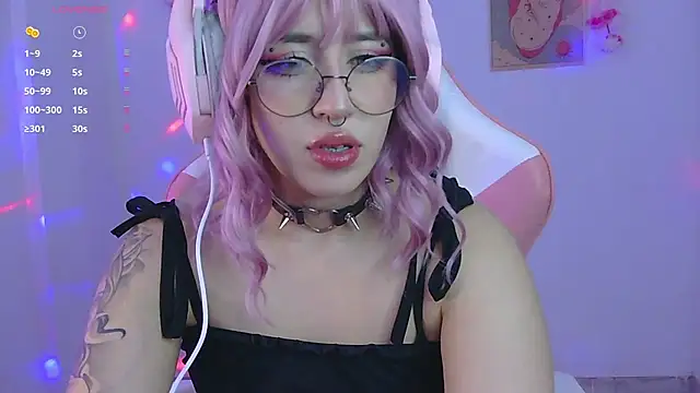 Snapshot of Hachiko_Love chatting on November 2025 12:32:01 AM Hachiko Love online show from November 2025 12:32:01 AM