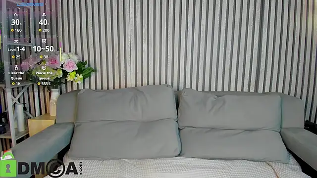 Michele Greenn online show from October 2025 01:17:02 AM