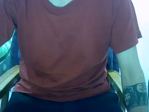 CesarLeyess online show from October 2025 05:05:01 AM