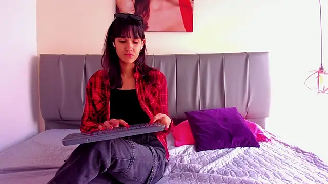 Snapshot of iisabella_noa chatting on March 2026 12:33:11 PM iisabella noa online show from March 2026 12:33:11 PM